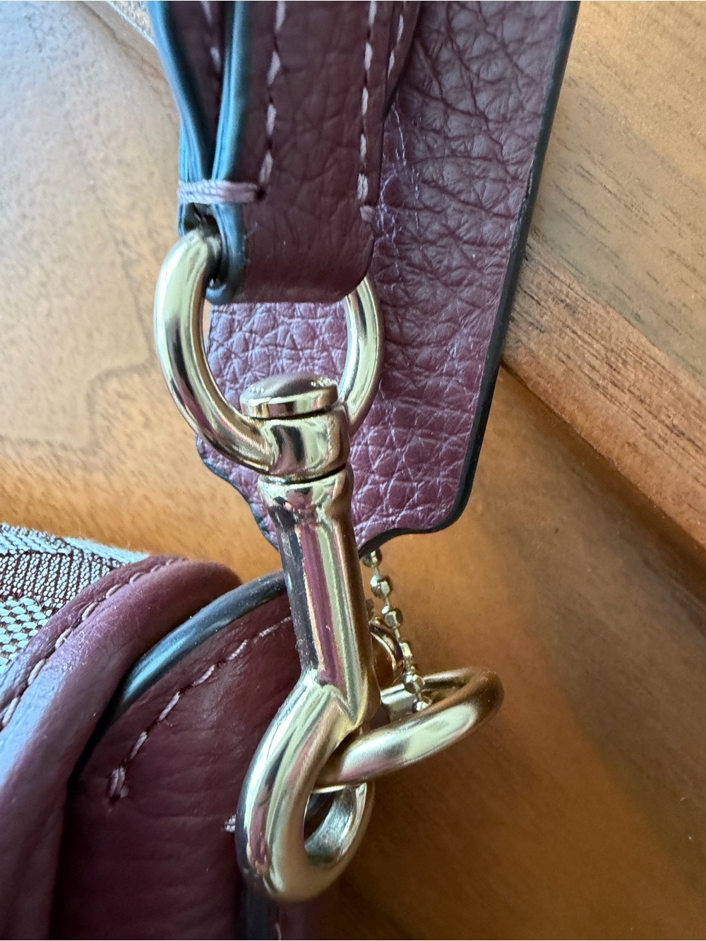Coach Signature Crossbody Bag in Plum and Tan - Picture 3 of 9